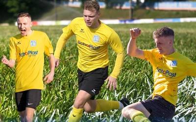Nächster Schritt: Trio rückt auf